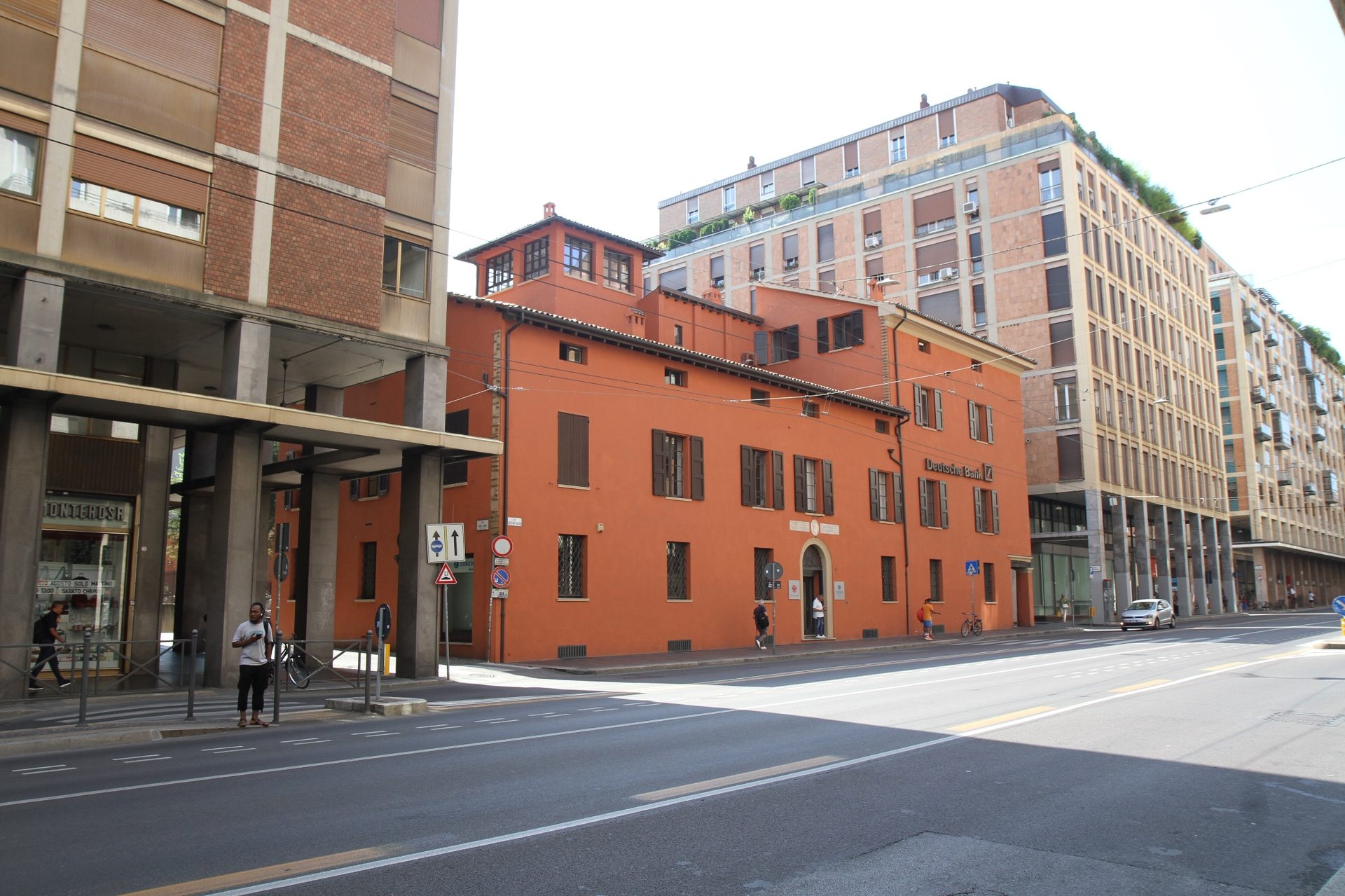 Luigi Galvani's home, Bologna - 01.JPG